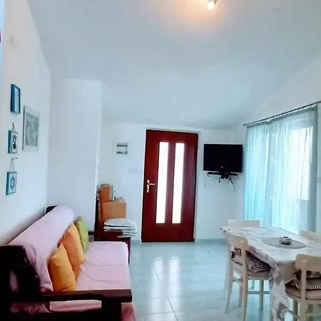 Apartment In 7367